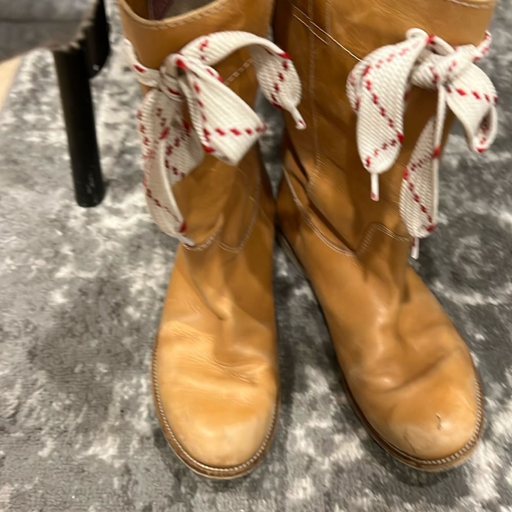 Woman’s size 8 boots, signs of wear and scuffs